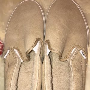 Vans men’s 9 sherpa lined slip ons